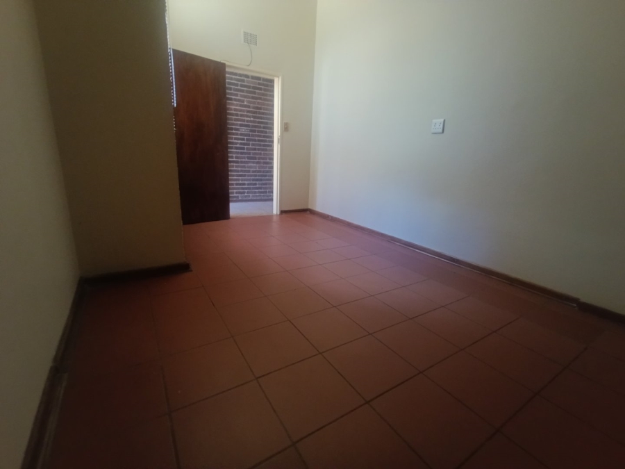 7 Bedroom Property for Sale in Universitas Free State